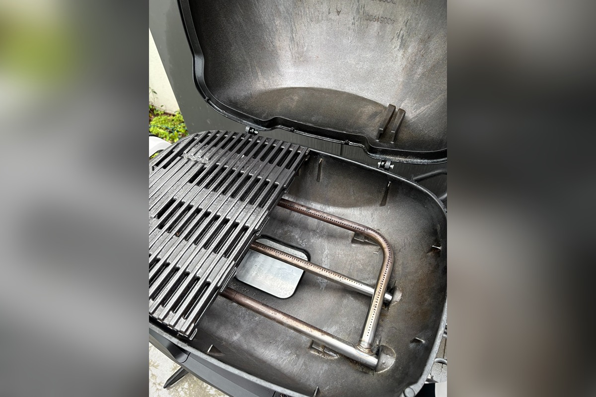 Clean Weber Q